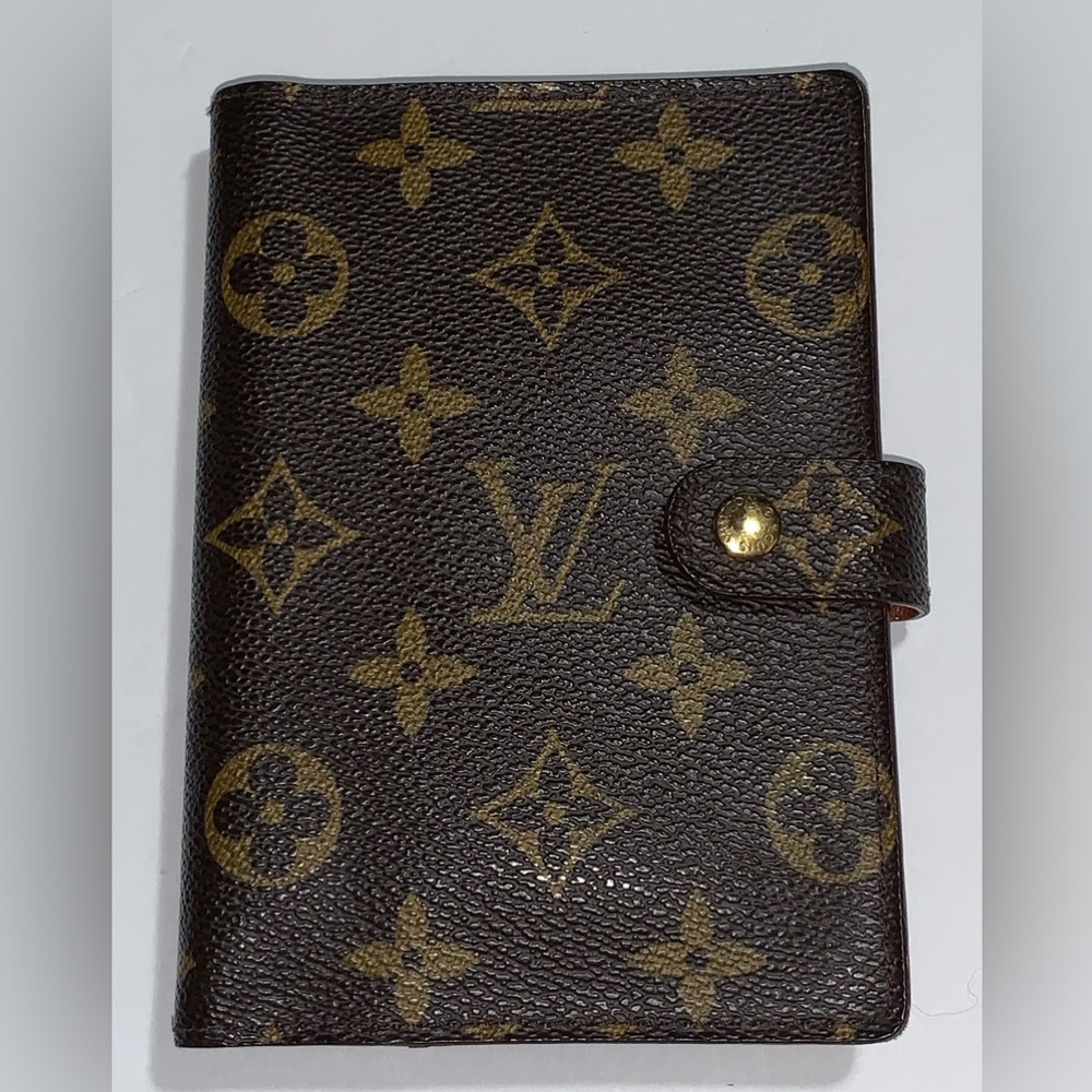 Louis Vuitton Monogram Canvas Snap Closure Agenda Cover in Brown and Gold
